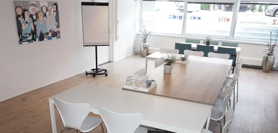 Vergaderen te Vleuten nabij Utrecht Vergaderen te Vleuten nabij Utrecht